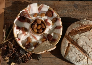 An autumn of honey, and chestnuts in Valle d’Aosta 